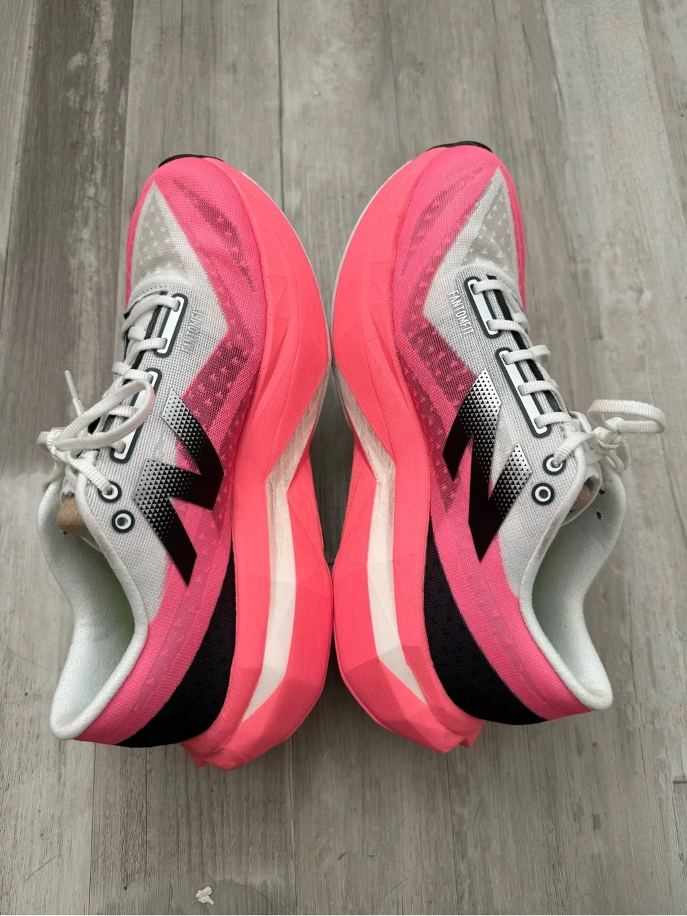 New Balance FuelCell SuperComp Elite v4 Running Shoes. Size 8.5. - Picture 2 of 7
